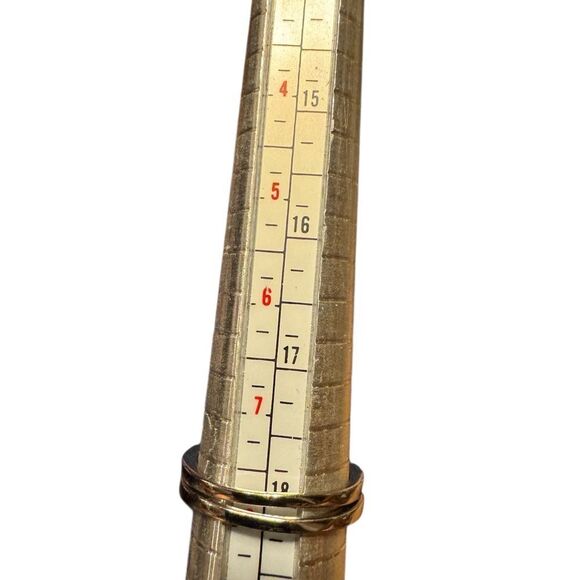 Giani Bernini Sterling Silver Elegant crystal Band size 8- set of 2 bands - Picture 4 of 5